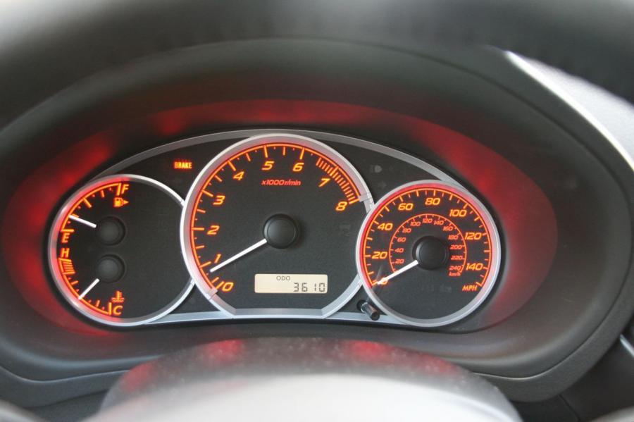  Subaru Impreza WRX 2008 года  (фото 18 из 33)